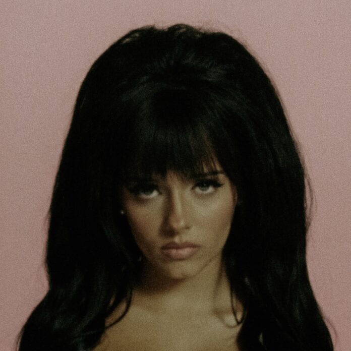 Genre-bending hitmaker Jessie Murph has released her new single 