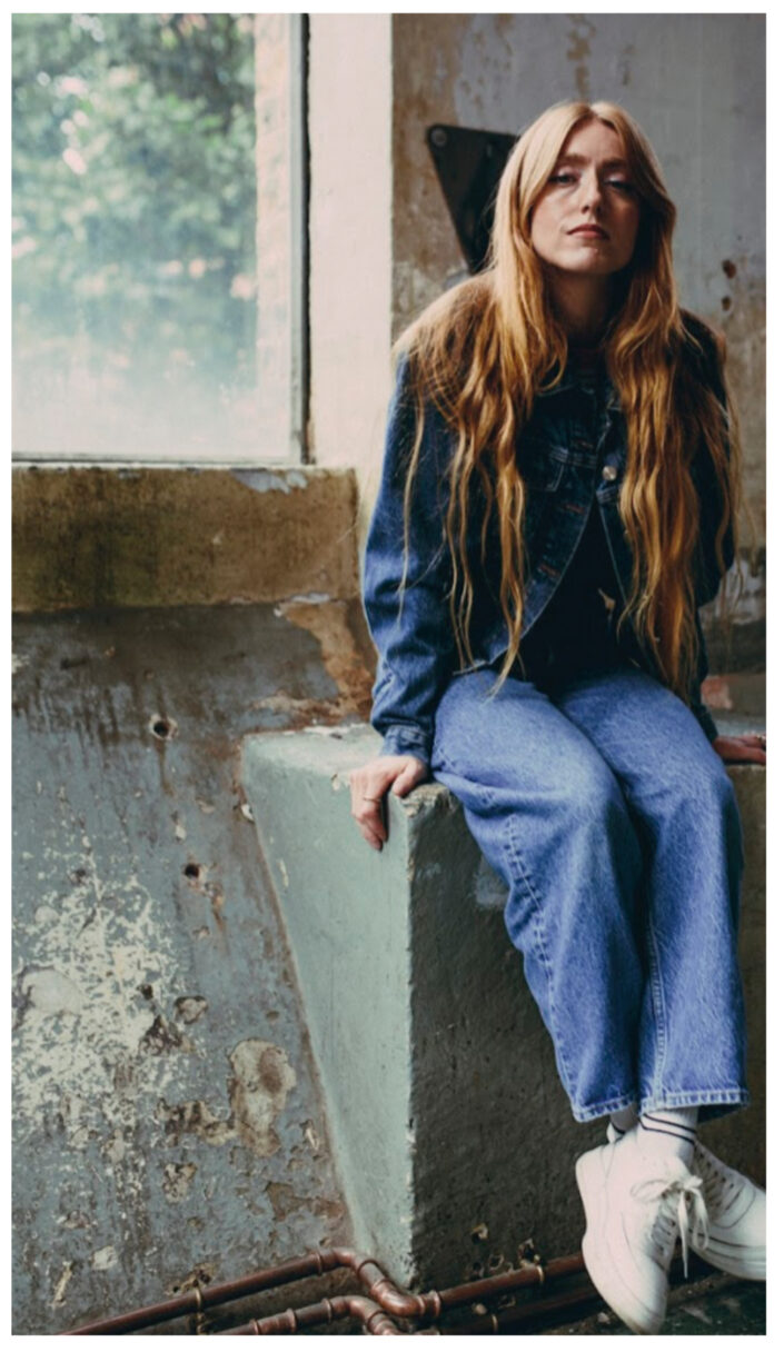 Ivor Novello-nominated singer-songwriter Elina Announces Her Boldest EP to Date, ‘A Place I Recognise’, Out November 14th