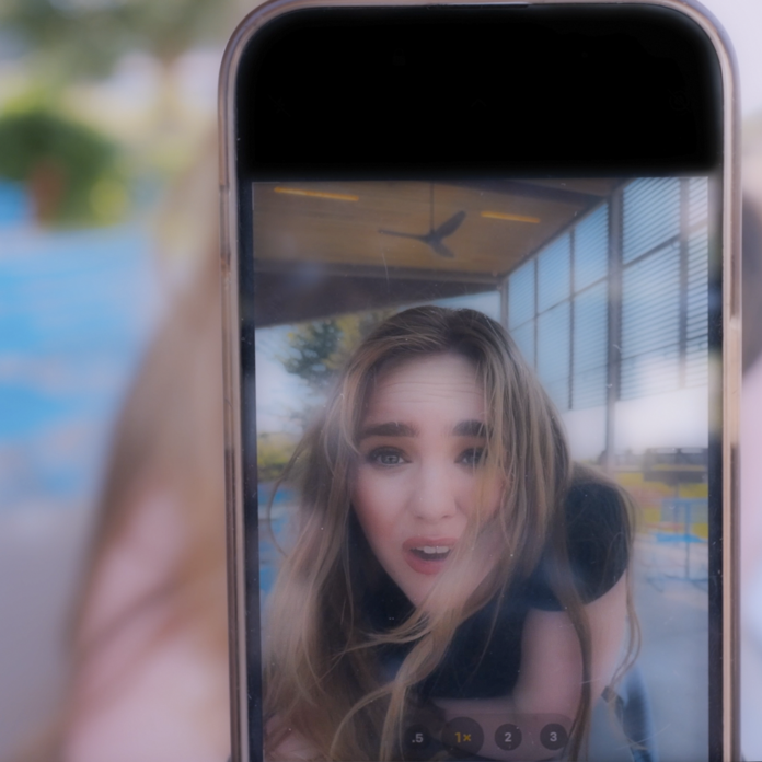 Hanna Andréa Delivers A Sharp Anthem For A Screen-Obsessed Age With “GET OFF YOUR PHONE” Out April 24th